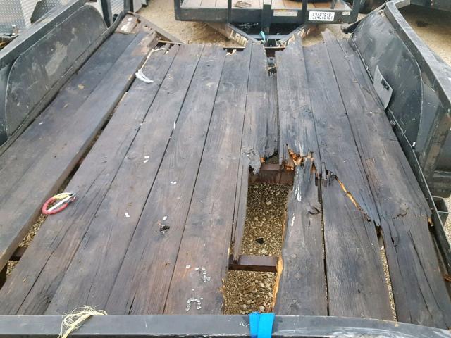 1982720021264 - 2002 UTILITY UTILITY BLACK photo 8