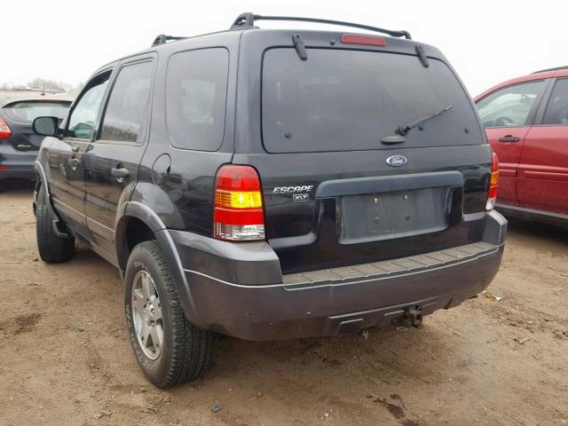 1FMCU93115KB05986 - 2005 FORD ESCAPE XLT BLACK photo 3