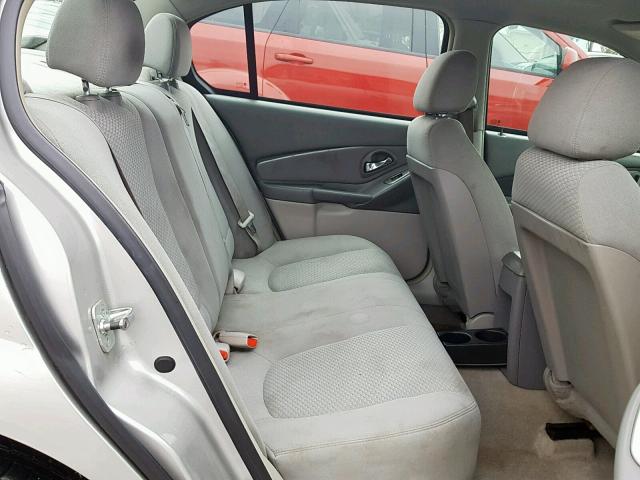 1G1ZS58F88F107807 - 2008 CHEVROLET MALIBU LS 银色 照片 6