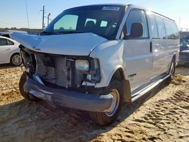 1GAHG39R4X1059681 - 1999 CHEVROLET EXPRESS G3 WHITE photo 2
