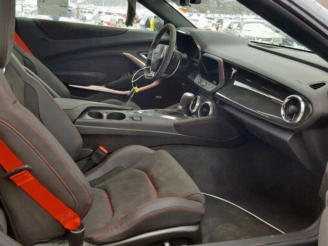 1G1FK3D62K0112220 - 2019 CHEVROLET CAMARO ZL1 灰色 照片 5