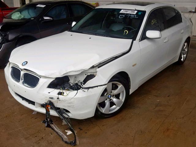 WBANA53535B860782 - 2005 BMW 525 I WHITE photo 2