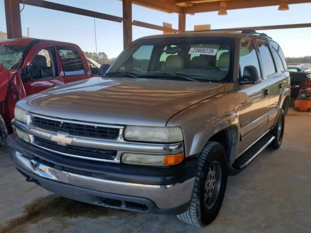 1GNEK13Z02R233737 - 2002 CHEVROLET TAHOE K150 TAN photo 2