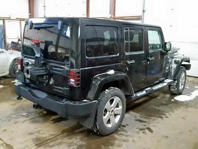 1C4BJWEGXFL742590 - 2015 JEEP WRANGLER U BLACK photo 4