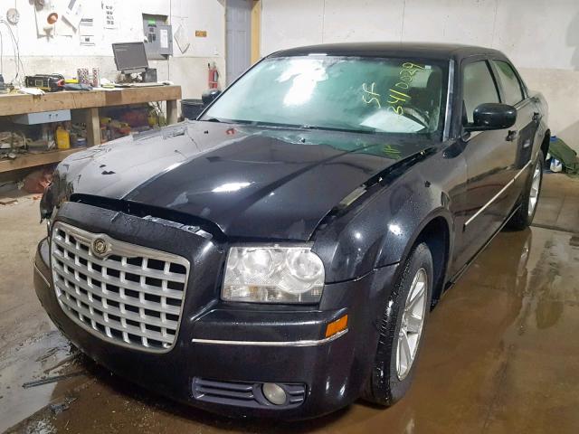 2C3KA53G86H125770 - 2006 CHRYSLER 300 TOURIN BLACK photo 2