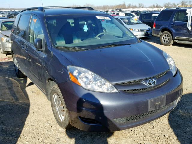 5TDZK23C38S141088 - 2008 TOYOTA SIENNA CE GRAY photo 1