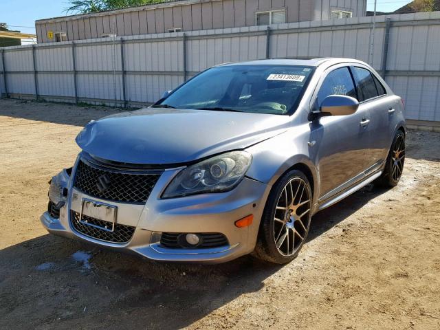 JS2RE9A67C6100023 - 2012 SUZUKI KIZASHI SP SILVER photo 2