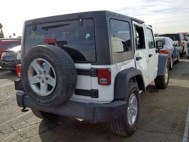 1C4HJWDG5FL585028 - 2015 JEEP WRANGLER U WHITE photo 4