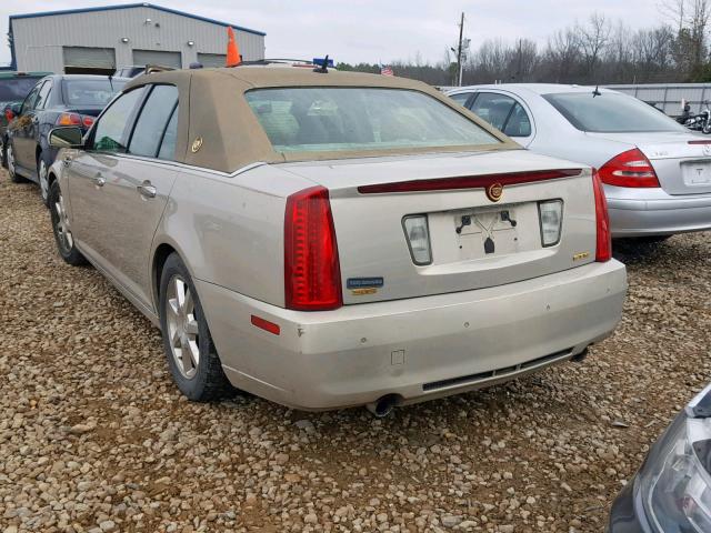 1G6DW67VX80207319 - 2008 CADILLAC STS GOLD photo 3