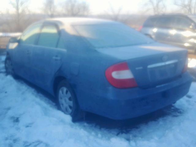 4T1BE32K33U779817 - 2003 TOYOTA CAMRY LE BLUE photo 3