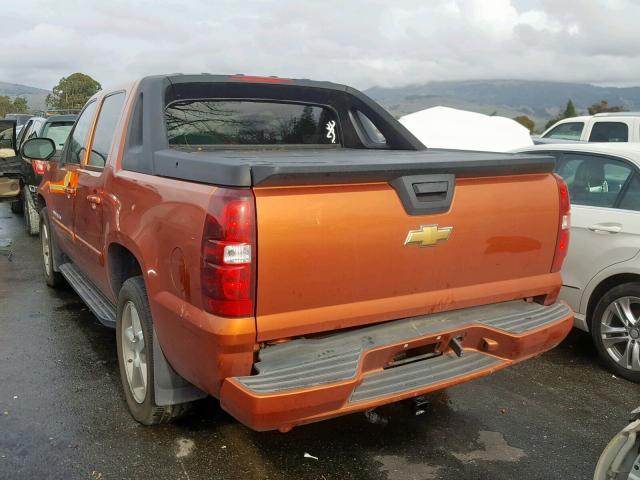 3GNEK123X7G105770 - 2007 CHEVROLET AVALANCHE ORANGE photo 3