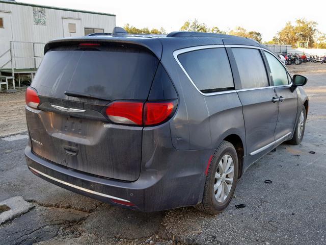 2C4RC1BG9HR591039 - 2017 CHRYSLER PACIFICA T GRAY photo 4