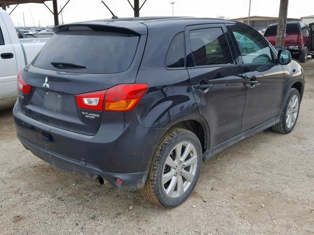 4A4AP3AU7FE030975 - 2015 MITSUBISHI OUTLANDER BLACK photo 4