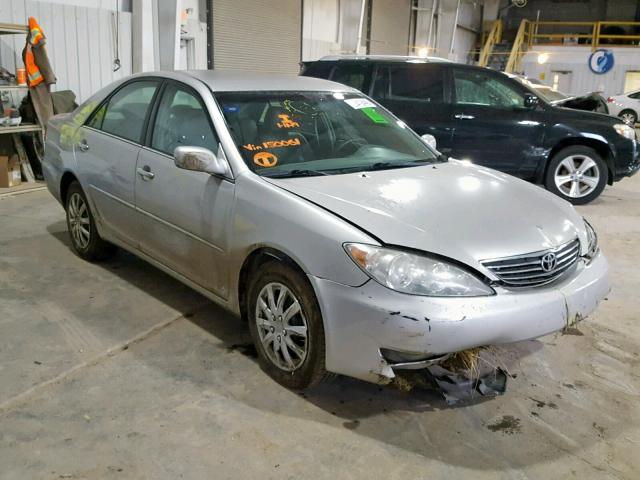 4T1BE32K16U150061 - 2006 TOYOTA CAMRY LE SILVER photo 1