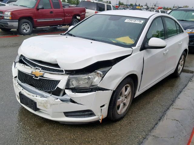 1G1PC5SB6D7252004 - 2013 CHEVROLET CRUZE LT WHITE photo 2