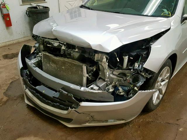 1G11C5SL7FU153159 - 2015 CHEVROLET MALIBU 1LT ვერცხლისფერი ფოტო 9