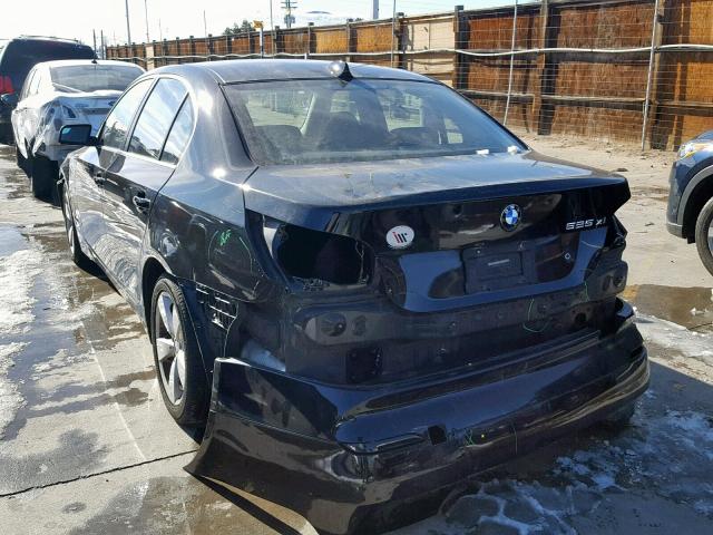 WBANF33507CW69310 - 2007 BMW 525 XI BLACK photo 3