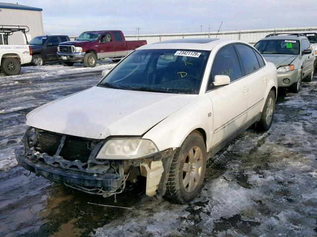WVWTH63B52P036735 - 2002 VOLKSWAGEN PASSAT GLX 白色 照片 2