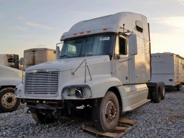 1FUJBBCG72LJ08340 - 2002 FREIGHTLINER CONVENTION WHITE photo 2