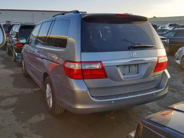 5FNRL38805B090415 - 2005 HONDA ODYSSEY TO GRAY photo 3