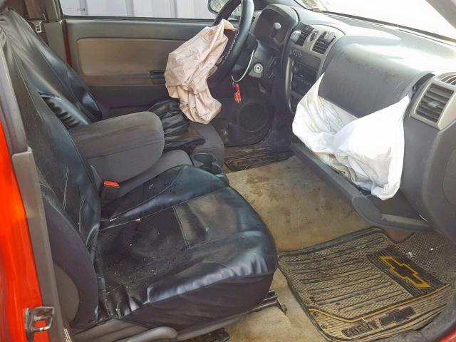 1GTDT136158251147 - 2005 GMC CANYON RED photo 5