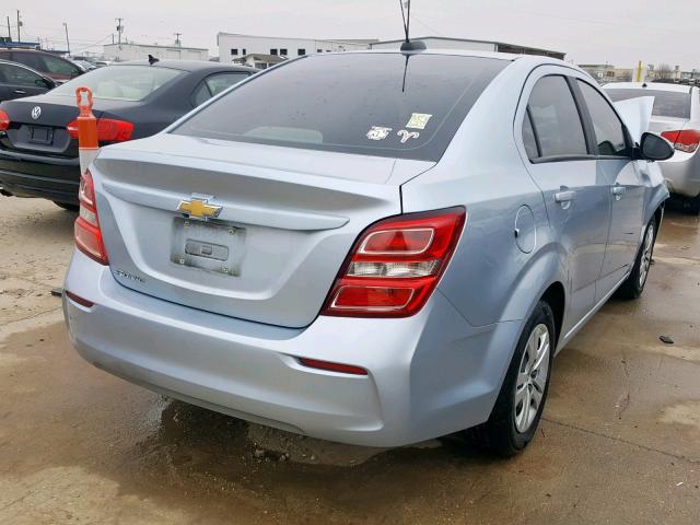 1G1JB5SHXH4136387 - 2017 CHEVROLET SONIC LS 蓝色 照片 4