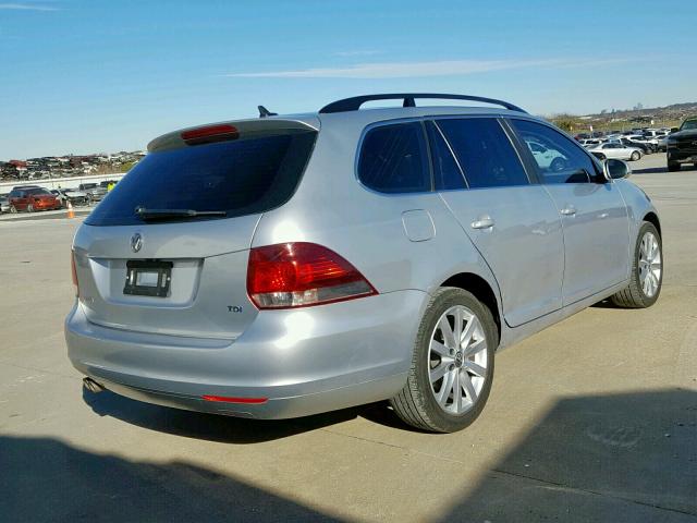 3VWPL7AJ8EM628007 - 2014 VOLKSWAGEN JETTA TDI SILVER photo 4