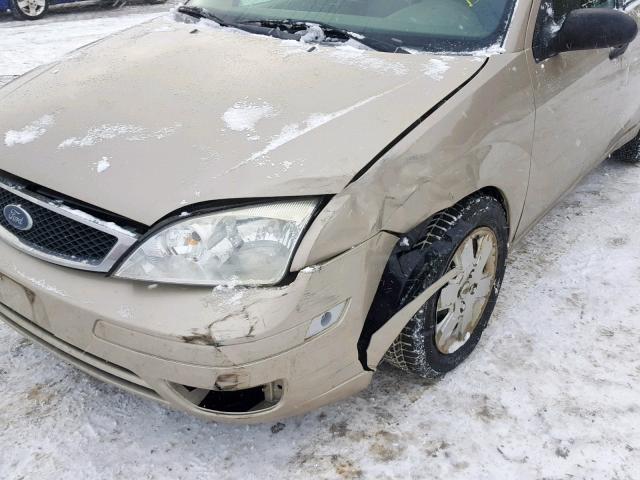 1FAFP34N57W359547 - 2007 FORD FOCUS ZX4 GOLD photo 9