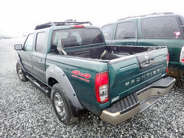 1N6ED27Y82C301468 - 2002 NISSAN FRONTIER C GREEN photo 3