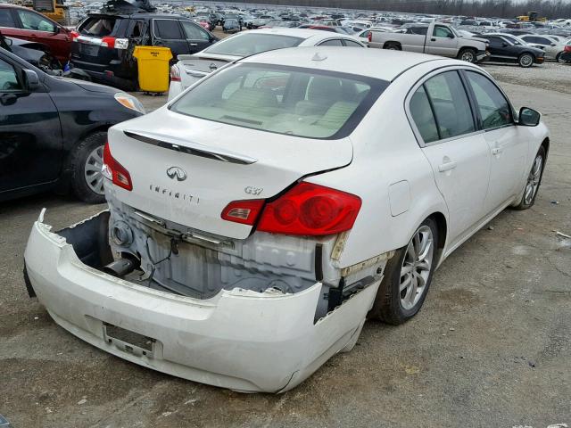 JNKCV61E99M304590 - 2009 INFINITI G37 BASE WHITE photo 4