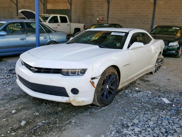 2G1FA1E37E9153402 - 2014 CHEVROLET CAMARO LS WHITE photo 2