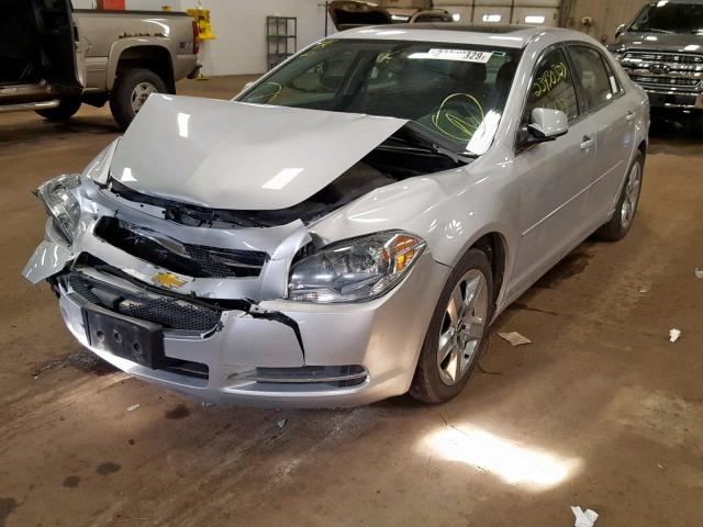1G1ZH57B594184144 - 2009 CHEVROLET MALIBU 1LT SILVER photo 2