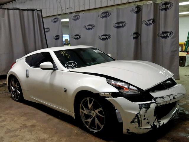 JN1AZ4EH5HM952130 - 2017 NISSAN 370Z BASE WHITE photo 1