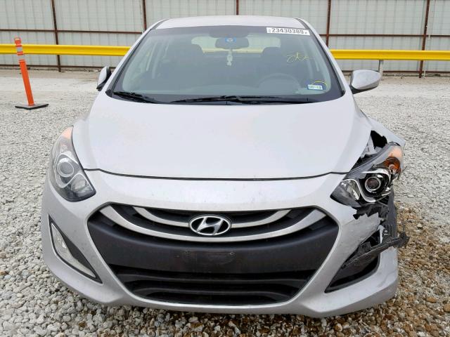 KMHD35LE3DU127803 - 2013 HYUNDAI ELANTRA GT SILVER photo 9