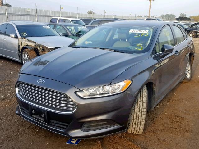 3FA6P0G72FR137383 - 2015 FORD FUSION S CHARCOAL photo 2