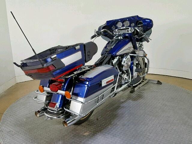 1HD1FCW126Y647304 - 2006 HARLEY-DAVIDSON FLHTCUI BLUE photo 8