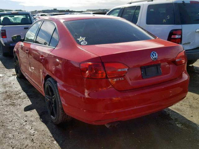 3VW2K7AJ6DM378861 - 2013 VOLKSWAGEN JETTA BASE RED photo 3