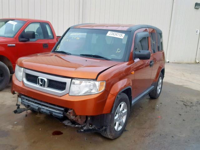 5J6YH1H72BL003657 - 2011 HONDA ELEMENT EX ORANGE photo 2