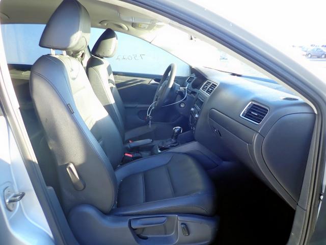 3VWD17AJ0EM359574 - 2014 VOLKSWAGEN JETTA SE SILVER photo 5