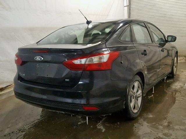 1FADP3F27EL102169 - 2014 FORD FOCUS SE BLACK photo 4