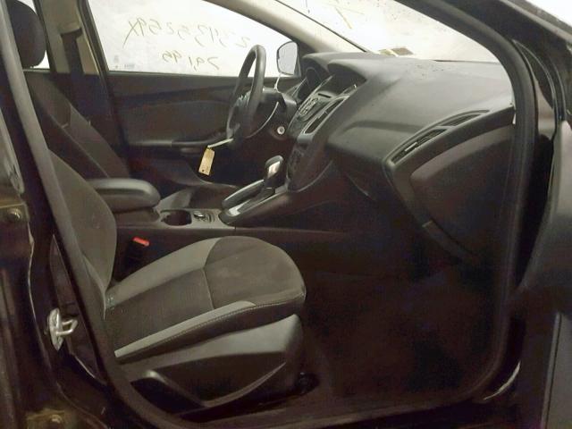 1FADP3F27EL102169 - 2014 FORD FOCUS SE BLACK photo 5