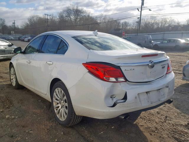 2G4GS5EV6D9249906 - 2013 BUICK REGAL PREM WHITE photo 3