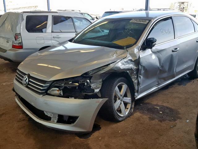 1VWBH7A31DC101861 - 2013 VOLKSWAGEN PASSAT SE SILVER photo 9