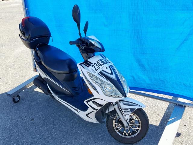 LEHTCB136HR000075 - 2017 RIYA SCOOTER BLACK photo 1