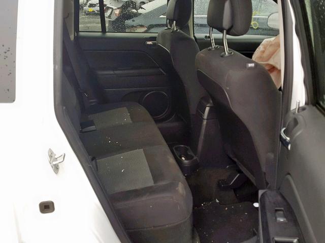 1C4NJDBB2GD663520 - 2016 JEEP COMPASS SP 白色 照片 6