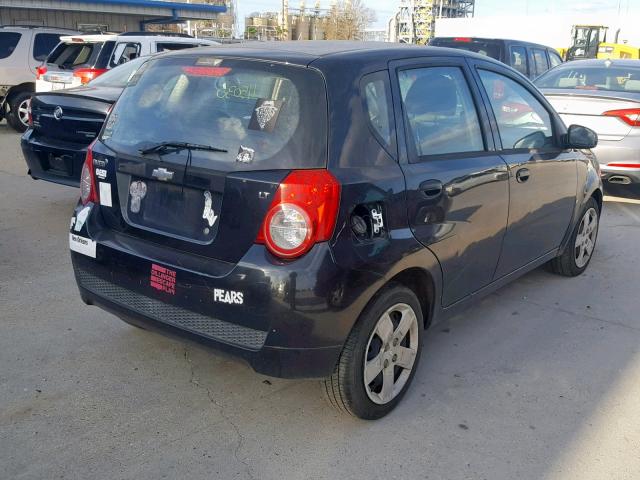 KL1TD66E89B651618 - 2009 CHEVROLET AVEO LS BLACK photo 4