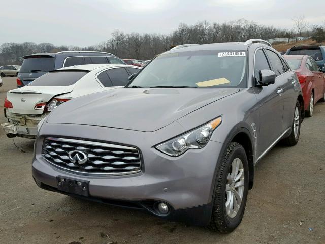 JN8AS1MW2AM855560 - 2010 INFINITI FX35 GRAY photo 2