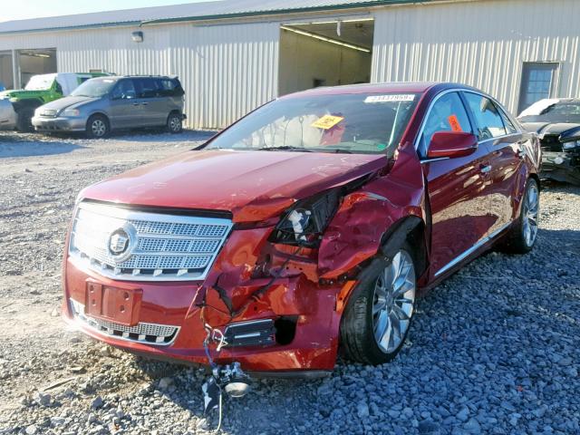 2G61U5S3XD9157904 - 2013 CADILLAC XTS PLATIN RED photo 2