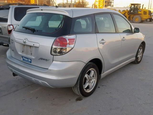 2T1KR32E87C651000 - 2007 TOYOTA MATRIX SILVER photo 4