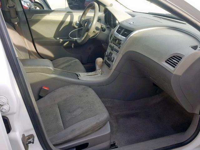 1G1ZA5EU0BF245628 - 2011 CHEVROLET MALIBU LS WHITE photo 5